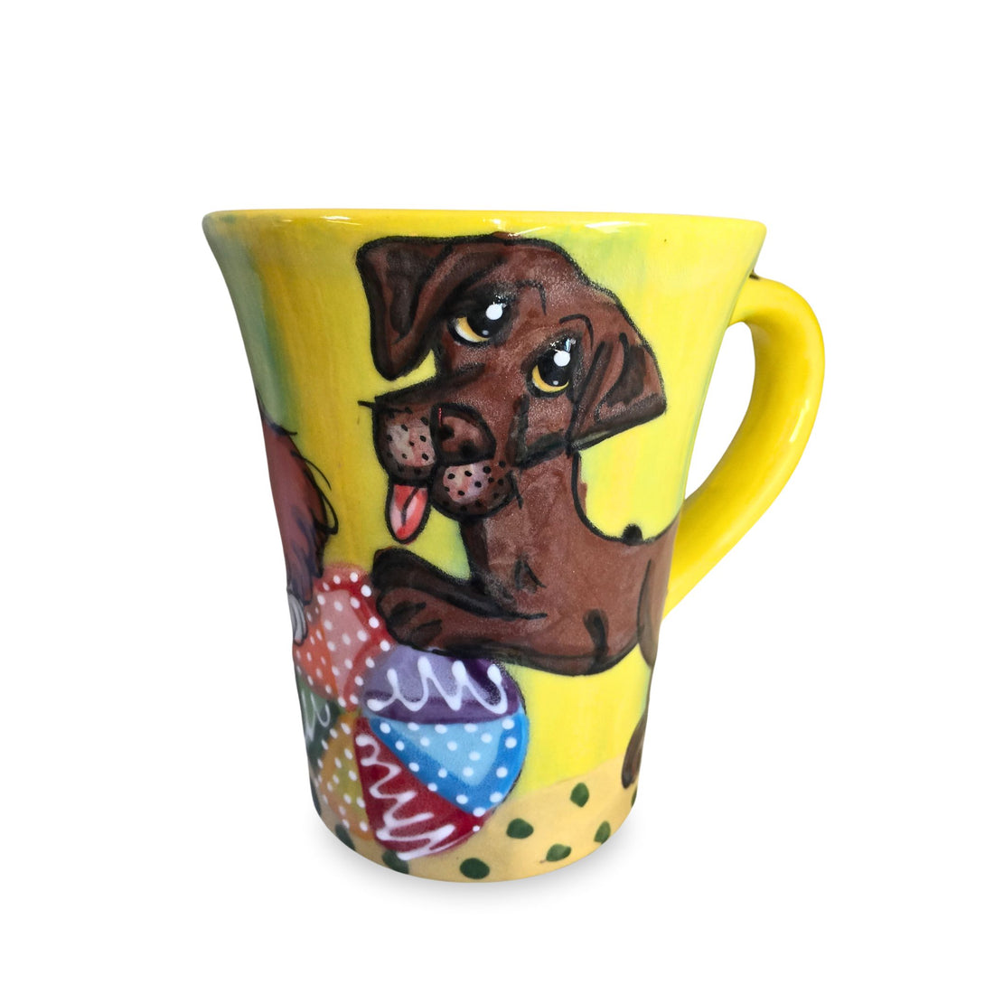 A hand-painted Chocolate Labrador adorns this bright yellow 12oz mug, complete with beach balls, offering a burst of color and joy with every sip