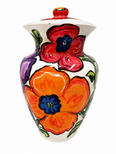 Urn - Poppy Dream in white base